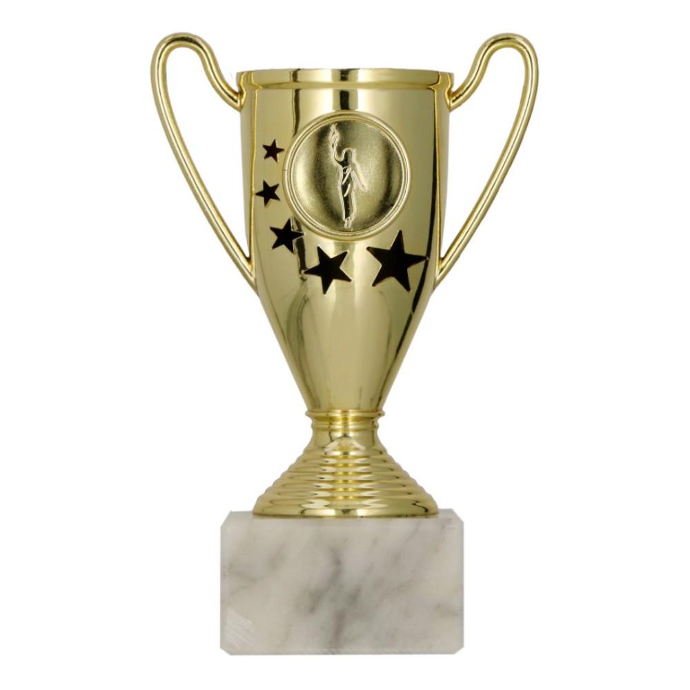 cupa de plastic pentru premiere sportiva pe podium