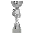 cupa metalica argintie pe postament pentru premiere sportiva